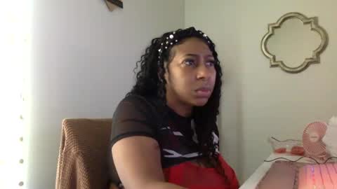 Snapshot of madam_glam chatting on 07/08/26, 05:50 madam_glam online show from 07/08/26, 05:50
