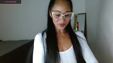 EMILY online show from 02/09/25, 09:28