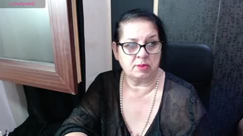 Snapshot of madam_sanjanne chatting on 07/22/26, 12:35 Madam Sanjanne online show from 07/22/26, 12:35