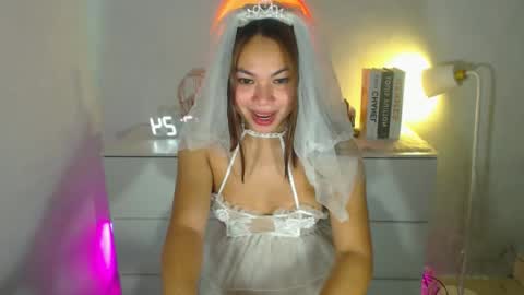 Snapshot of madame_ivy chatting on 07/01/26, 05:31 Ivy online show from 07/01/26, 05:31