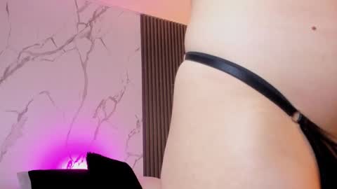 Snapshot of madame_lilith chatting on 04/27/26, 11:08 madame lilith online show from 04/27/26, 11:08