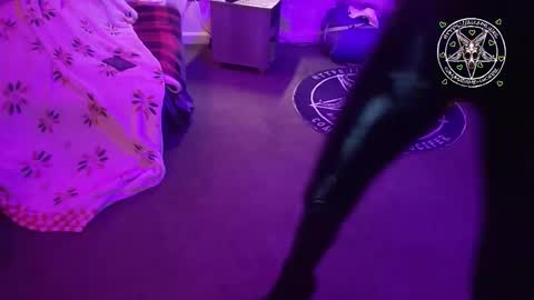 Madame Lucifer online show from 02/13/26, 05:36