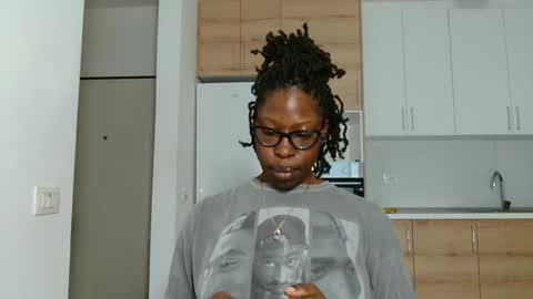 YourMadamIndigo online show from 01/14/26, 11:16