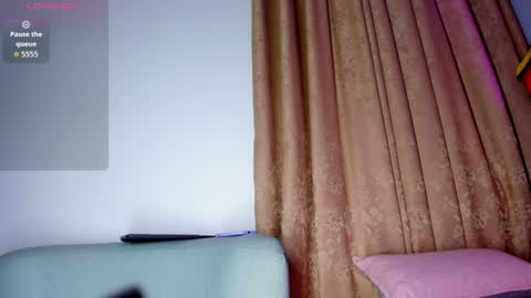 Snapshot of maddie_01 chatting on 07/14/26, 11:49 Maddie online show from 07/14/26, 11:49