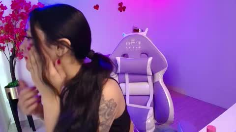 maddie_t18 online show from 02/24/26, 11:08