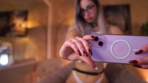 Maddie online show from 02/28/26, 09:54