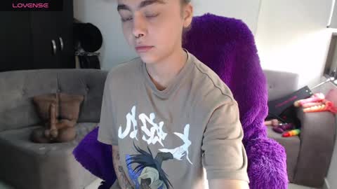 maddiie and clyde online show from 03/31/26, 01:11