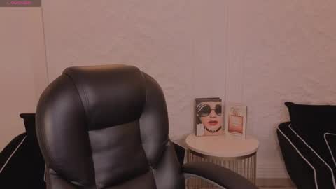 Maddison online show from 05/06/26, 07:19