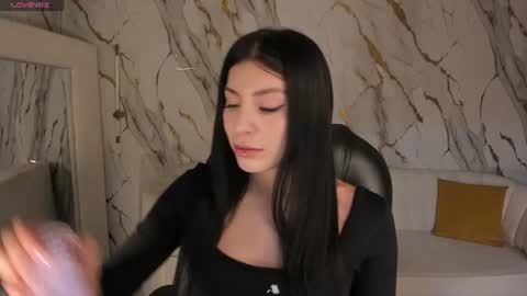 Maddison online show from 07/07/26, 07:07