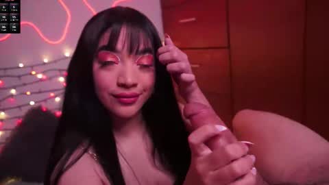 Snapshot of maddisrock chatting on 10/17/25, 10:18 madis online show from 10/17/25, 10:18