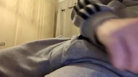 maddogg17 online show from 02/04/26, 07:53