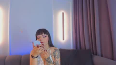 Maddy  online show from 09/10/25, 07:58