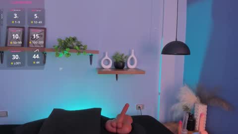 Maddy  online show from 11/19/25, 11:32