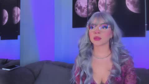 Snapshot of maddy_walker chatting on 04/17/26, 12:30 Maddy online show from 04/17/26, 12:30