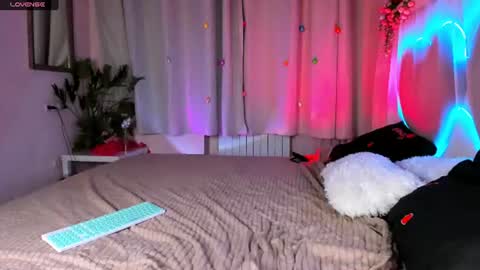 maddyfever online show from 06/15/26, 01:35