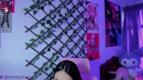 Maddy Foox online show from 02/14/25, 09:53