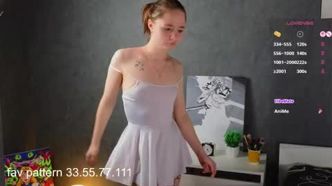 Snapshot of maddykatesshow chatting on 05/17/26, 01:25 Maddy Kate redhead online show from 05/17/26, 01:25