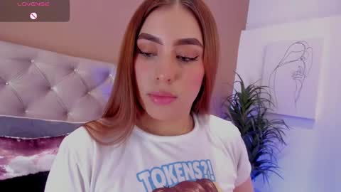 Lina  online show from 02/06/25, 02:48