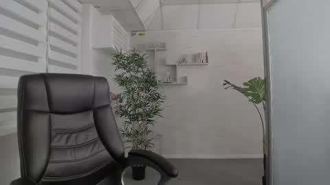 Maddy online show from 03/29/26, 06:41