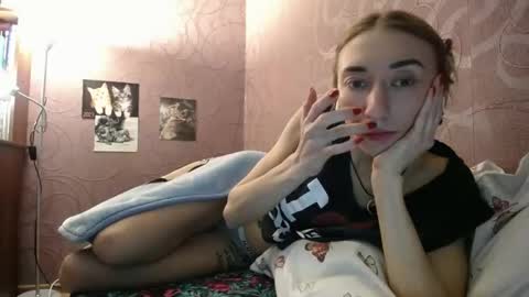 Snapshot of made_x_heaven chatting on 12/03/24, 10:50 Julia online show from 12/03/24, 10:50