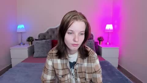 madelaines online show from 09/13/25, 09:42