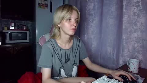 Snapshot of madelaines chatting on 06/29/26, 10:32 madelaines online show from 06/29/26, 10:32