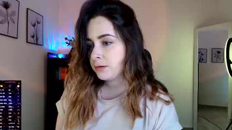 madelamee online show from 12/14/25, 10:58