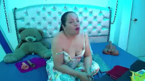 Madeleine online show from 12/04/24, 02:42