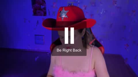 Madeline online show from 11/14/25, 08:35