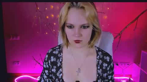 Madeline online show from 02/11/26, 05:12