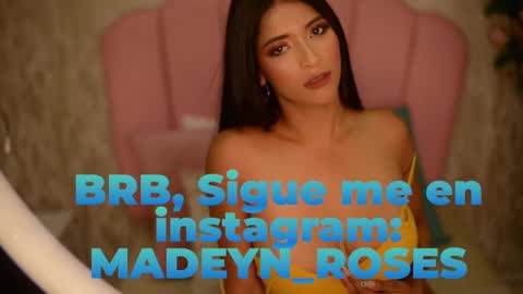 Snapshot of madeyn_roses chatting on 12/07/24, 01:14 madelyn roses online show from 12/07/24, 01:14
