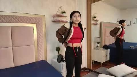 madhison_5 online show from 05/02/26, 11:59