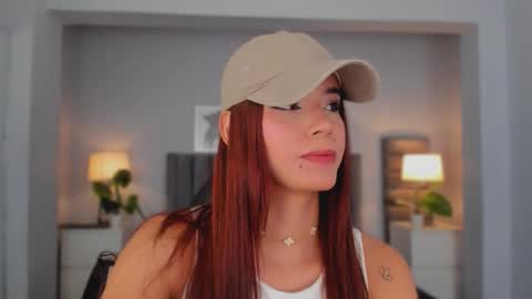 Madie  online show from 10/01/25, 09:59