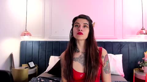 Snapshot of madiissonlove chatting on 03/04/25, 05:24 Maddison online show from 03/04/25, 05:24
