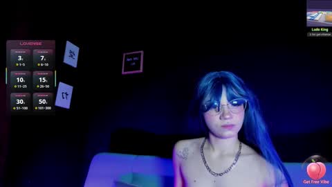 Snapshot of madiixwatson chatting on 10/21/25, 10:49 Madison Watson online show from 10/21/25, 10:49