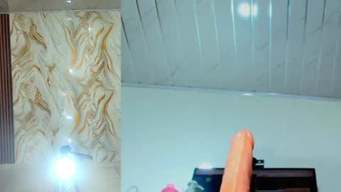 madison_funny online show from 07/11/26, 06:43