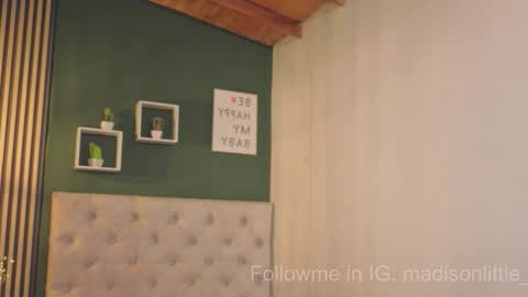 Melissa     700  1400 -5 online show from 01/15/26, 01:26