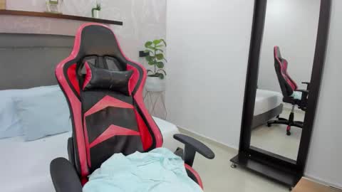 M A D I S O N online show from 02/16/26, 07:21