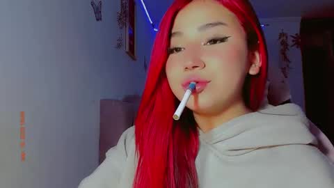 Snapshot of madison_x17 chatting on 09/19/25, 11:49 madso x17 online show from 09/19/25, 11:49