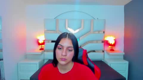 Snapshot of madisoncarzon chatting on 09/10/25, 08:09 Madison Carzon online show from 09/10/25, 08:09