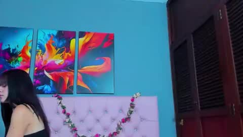 Snapshot of madisoncarzon chatting on 11/17/25, 03:12 Madison Carzon online show from 11/17/25, 03:12