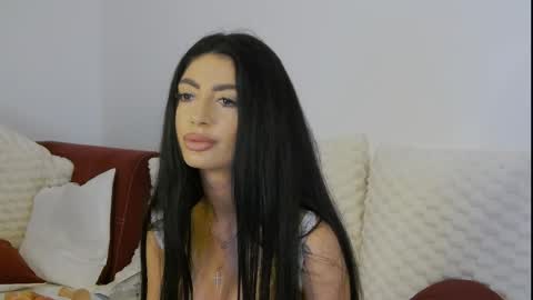 Snapshot of madisondesire chatting on 06/07/26, 01:26 Madison online show from 06/07/26, 01:26