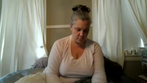 Madison online show from 11/22/25, 04:50