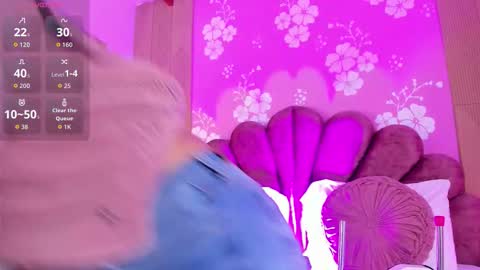 Snapshot of madisonfox01 chatting on 02/17/26, 11:40 Madison online show from 02/17/26, 11:40