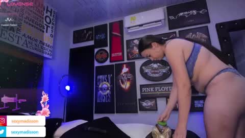 Madisson online show from 03/10/25, 12:04