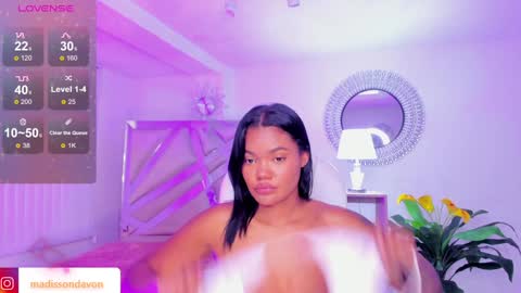 Madisson Davon online show from 12/23/24, 05:54