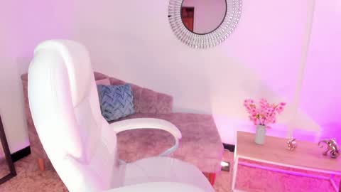 Madisson Davon online show from 01/24/25, 05:53