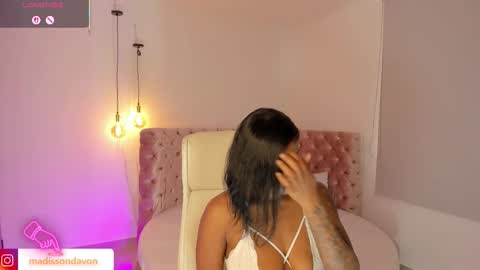 Madisson Davon online show from 10/14/25, 08:31