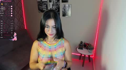 help me reach 5000 followers 3 online show from 01/20/25, 01:07