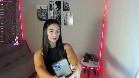 help me reach 5000 followers 3 online show from 01/23/25, 06:03